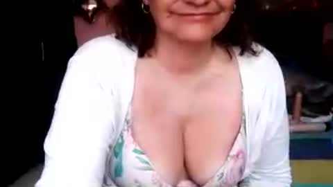 Snapshot of biancasteel chatting on June 24, 2026, 6:51 pm biancasteel online show from June 24, 2026, 6:51 pm