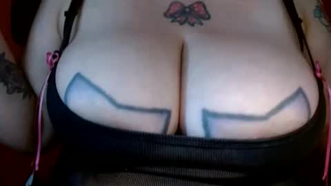 bianca online show from April 16, 2026, 1:12 pm