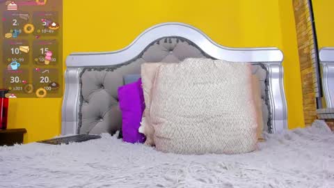 bibiana_js_ online show from March 12, 2025, 4:13 pm