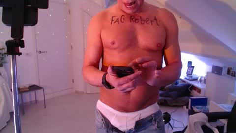 Snapshot of bickel chatting on December 2, 2025, 1:11 am Bickel online show from December 2, 2025, 1:11 am
