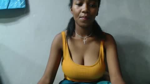 bienvenue987832 online show from May 2, 2026, 7:24 am