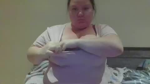 Snapshot of big_boob132 chatting on October 17, 2025, 10:56 pm big_boob132 online show from October 17, 2025, 10:56 pm
