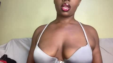Snapshot of big_bootty2 chatting on May 4, 2026, 2:51 am salma online show from May 4, 2026, 2:51 am