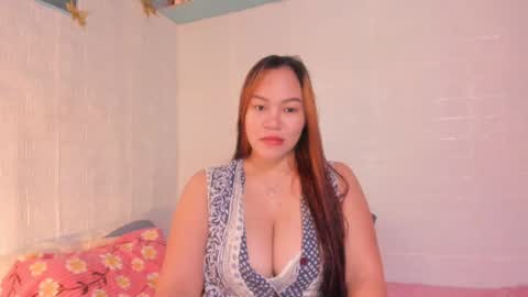 Snapshot of big_buttasian chatting on June 1, 2026, 3:19 am Grace - online show from June 1, 2026, 3:19 am