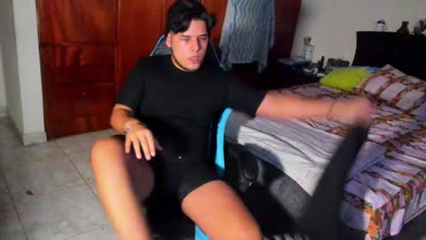 Snapshot of big_cockjughead chatting on October 9, 2025, 8:18 pm Logan Sprouse online show from October 9, 2025, 8:18 pm