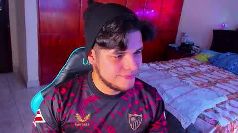 Snapshot of big_cockjughead chatting on October 22, 2025, 7:13 pm Logan Sprouse online show from October 22, 2025, 7:13 pm