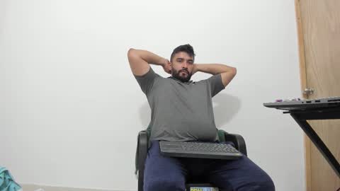 Tommy online show from November 1, 2025, 11:51 pm