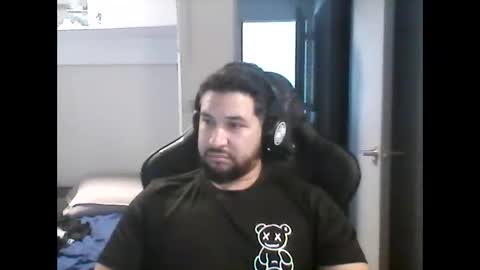 latinBoyHuge online show from March 17, 2026, 5:27 pm