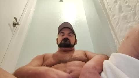 big_thick_bearded_daddy online show from October 30, 2025, 2:46 am