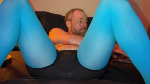 big_things_26 online show from April 18, 2026, 8:42 pm