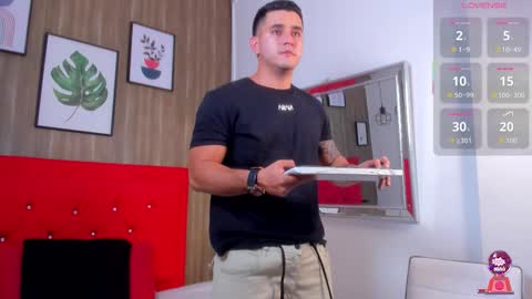 Tylerr online show from November 8, 2025, 8:40 pm