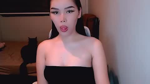 Snapshot of bigassslutdoll chatting on July 2, 2026, 2:45 pm Mia online show from July 2, 2026, 2:45 pm