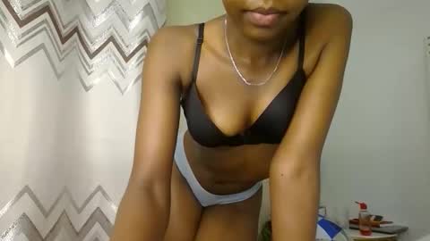 bigbaby004 online show from October 9, 2025, 1:25 am