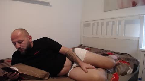bigballs2403 online show from December 11, 2024, 8:28 pm