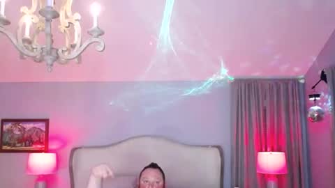 Snapshot of bigboi1o11 chatting on September 25, 2025, 7:34 am Bigboi1o11 online show from September 25, 2025, 7:34 am