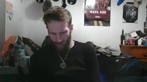 Snapshot of bigboi69419 chatting on December 3, 2025, 1:42 pm Anti hero online show from December 3, 2025, 1:42 pm