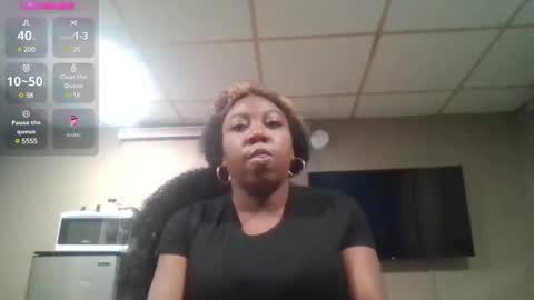 Snapshot of bigboobs_bouncin chatting on March 2, 2025, 10:48 pm Ashley online show from March 2, 2025, 10:48 pm