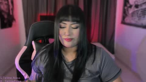 bigboobs cloe online show from February 17, 2026, 1:57 am