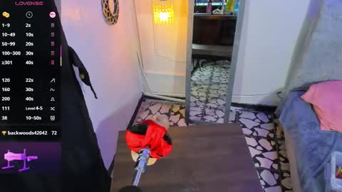 VIOLETA online show from March 10, 2026, 8:25 pm