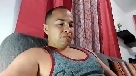 Snapshot of bigboom_85 chatting on February 19, 2026, 12:34 pm Jay online show from February 19, 2026, 12:34 pm