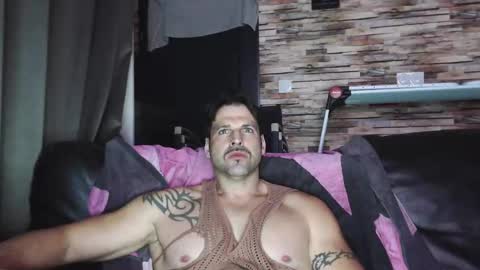 Bigboyband online show from December 17, 2025, 6:58 pm