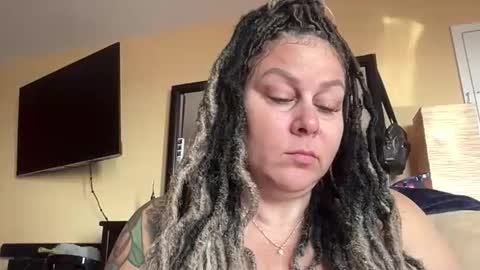 BIG BREAST SABRINA online show from May 13, 2026, 12:35 pm