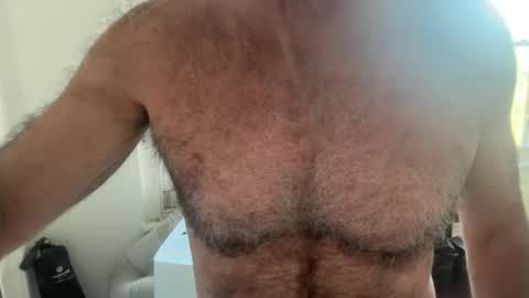 Snapshot of bigbush1 chatting on May 4, 2026, 11:45 pm big bush online show from May 4, 2026, 11:45 pm