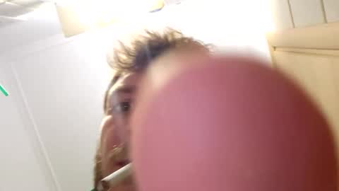 Snapshot of bigcaramel18 chatting on October 23, 2025, 3:50 am bigcaramel18 online show from October 23, 2025, 3:50 am