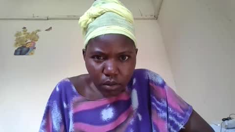 bigclit030 online show from March 18, 2026, 8:28 am