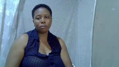 bigclit_wethairypus online show from June 12, 2026, 7:18 am