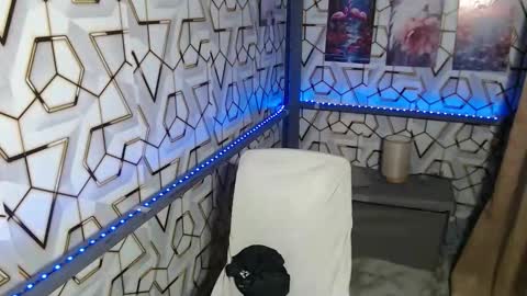 bigcock_slim online show from September 13, 2025, 11:26 pm