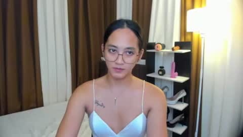 SUCK ME TILL I EXPLODE online show from November 18, 2025, 4:39 am