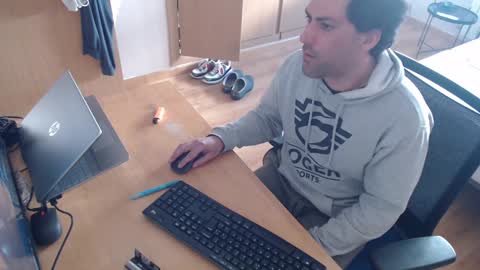 bigcok35spain online show from February 5, 2025, 3:20 pm