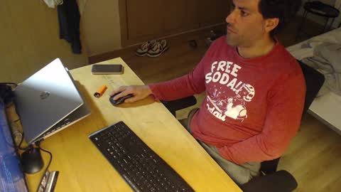 bigcok35spain online show from February 5, 2025, 8:14 pm