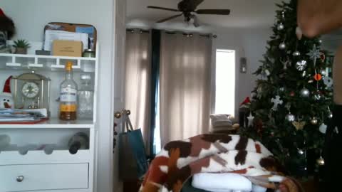 bg online show from January 1, 2025, 7:53 pm