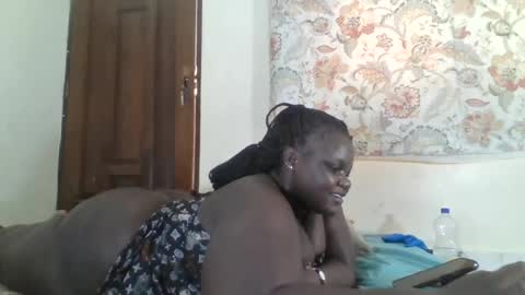 Snapshot of bigdarkass chatting on June 30, 2026, 7:20 am VIOLET online show from June 30, 2026, 7:20 am