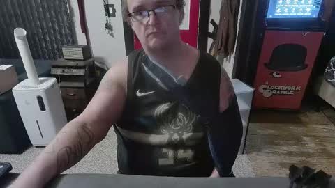 Darryl online show from January 9, 2026, 1:52 am