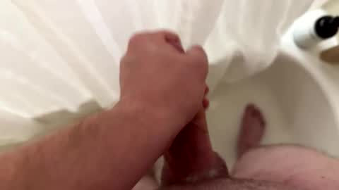 Snapshot of bigdick425283 chatting on October 22, 2025, 12:05 pm bigdick425283 online show from October 22, 2025, 12:05 pm