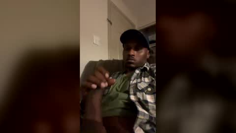 Snapshot of bigdickdaddy9090118099 chatting on May 13, 2026, 4:54 am bigdickdaddy9090118099 online show from May 13, 2026, 4:54 am