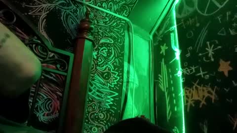 bigdickguy69690 online show from January 10, 2025, 4:22 am