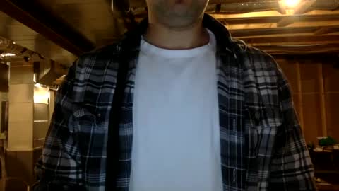 Snapshot of bigdickshowoff9877 chatting on February 24, 2025, 7:00 am Bigdickshowoff9877 online show from February 24, 2025, 7:00 am