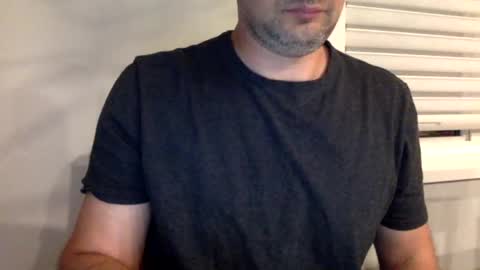 Snapshot of bigdickshowoff9877 chatting on June 22, 2026, 5:26 am Bigdickshowoff9877 online show from June 22, 2026, 5:26 am