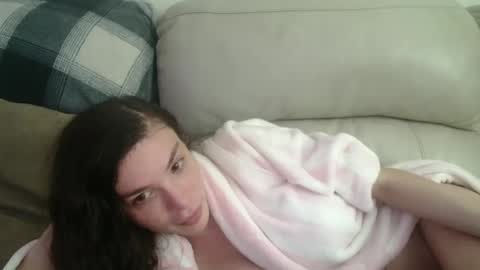 bigdicktrannynicole online show from December 17, 2024, 7:37 pm