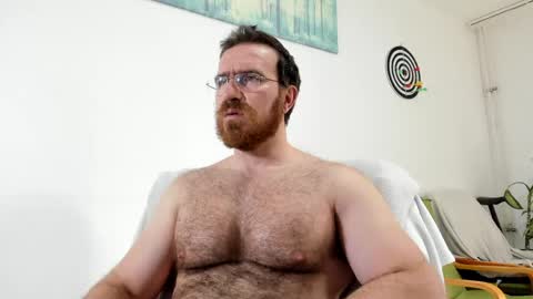 Snapshot of bigdudex chatting on April 28, 2026, 1:27 pm bigdudex online show from April 28, 2026, 1:27 pm