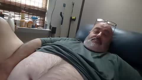 Snapshot of bigfuzzyteddybear chatting on June 13, 2026, 4:49 pm bigfuzzyteddybear online show from June 13, 2026, 4:49 pm