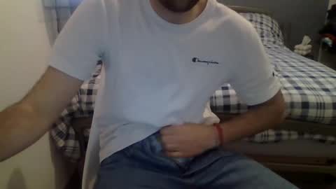 biggbaguette1 online show from February 5, 2026, 2:11 pm