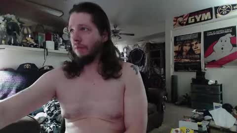 biggerisbetter21 online show from December 22, 2025, 10:29 pm