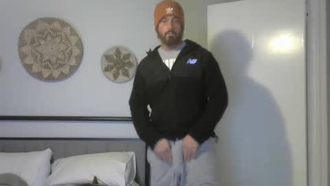 Gavin online show from January 7, 2025, 11:45 pm