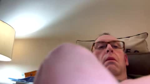 biggloves4bighands online show from January 11, 2026, 11:32 pm