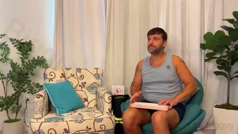 LILLI  MATT online show from October 18, 2025, 9:15 pm